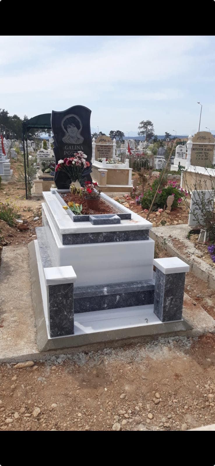 5'cm kalınlıktaki mermer mezar modellerimiz 7