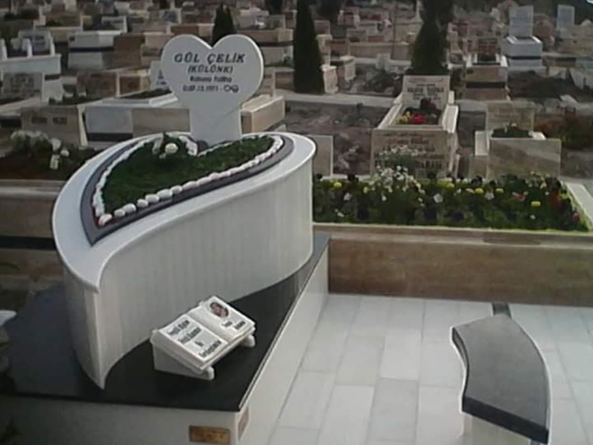Özel Mezarlar 7
